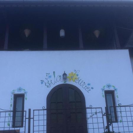 Vila Licurici كاسيولاتا المظهر الخارجي الصورة